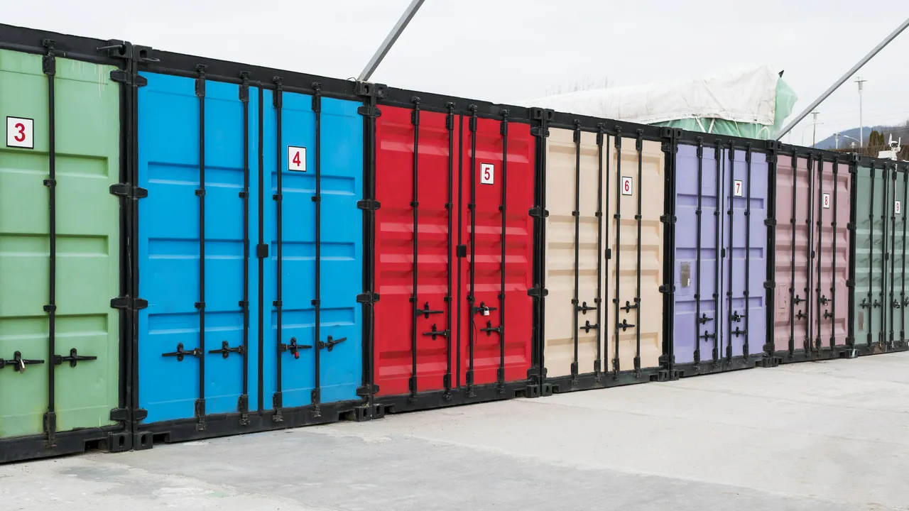 Sewa Container dan Dampaknya pada Efisiensi Bisnis